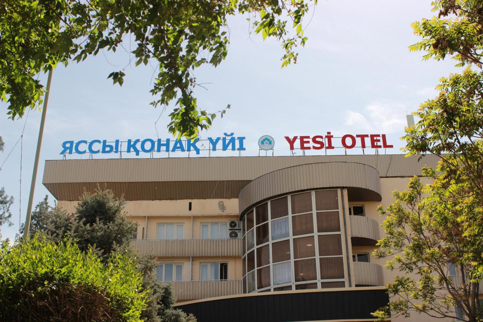 Yassy Hotel, Turkistan Exterior foto